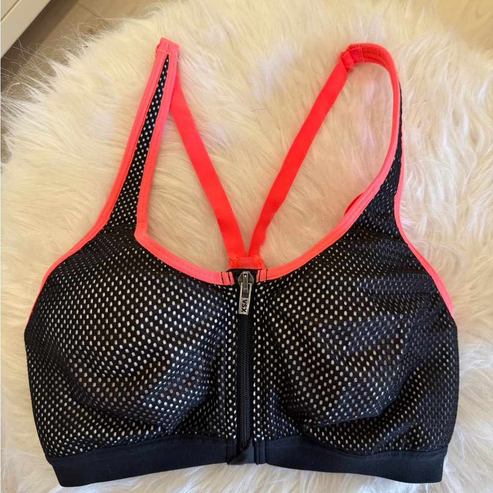 Zipper and clip Sports bra Victoria secret